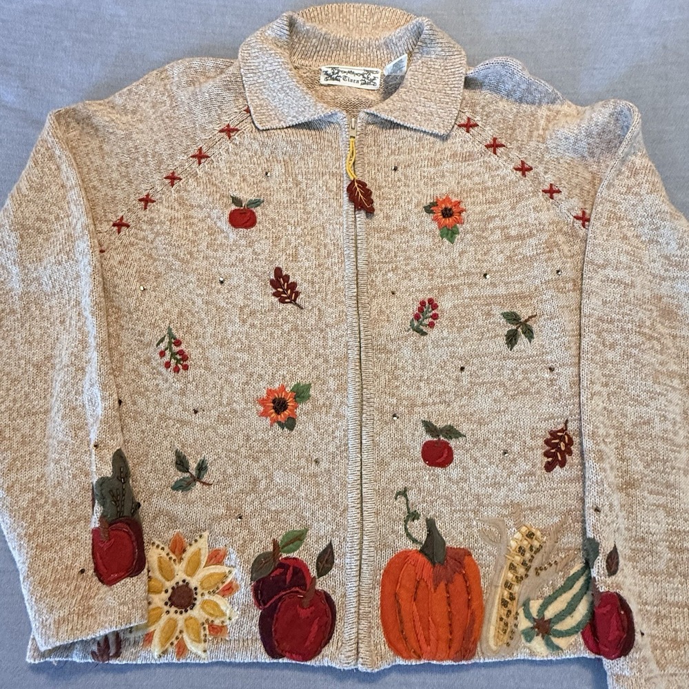 Tiara Womens XL Fall Harvest Sweater Cardigan Pumpkin Apple Embellished NWT